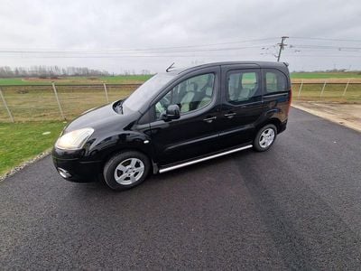 Svart Begagnad 2012 Citroën Berlingo Minibuss | 44 000 kr (Bra pris)