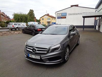 Begagnad Mercedes A180 AMG line 109 HK (80 kW) 2012 Mörkgrå Halvkombi