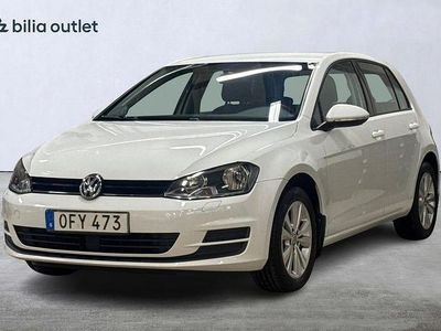 Vit Begagnad 2016 VW Golf VII Halvkombi | 114 900 kr (Marknadspris)