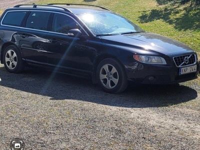 begagnad Volvo V70 2.4D Geartronic Momentum Euro 4