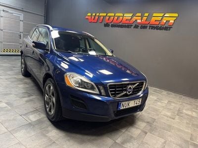 Blå Begagnad 2011 Volvo XC60 Momentum SUV | 94 899 kr (Marknadspris)