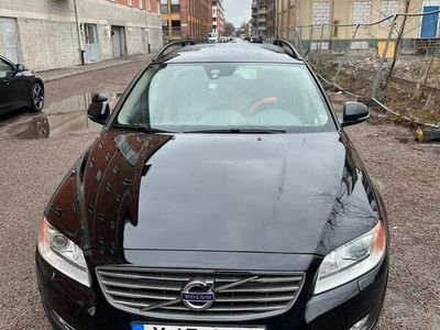 begagnad Volvo V70 D2 Geartronic Momentum Euro 5