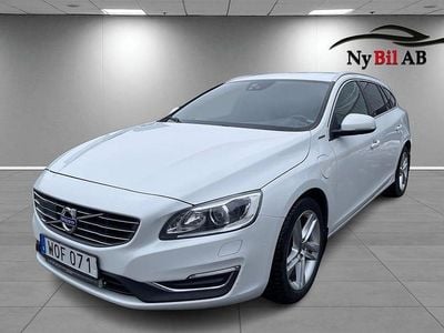 Begagnad Volvo V60 288 HK (211 kW) 2016 Vit Kombi