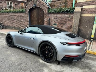 Porsche 911 Carrera 4 Cabriolet