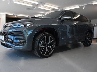 Grå Ny 2025 VW Tayron R-line Edition SUV | 767 800 kr