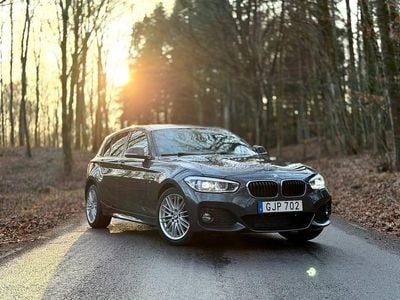 Grå Begagnad 2018 BMW 118 M Sport Halvkombi | 168 800 kr (Bra pris)
