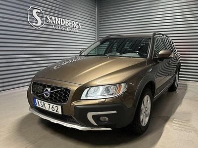 Brun Begagnad 2015 Volvo XC70 Summum Kombi | 217 500 kr (Marknadspris)