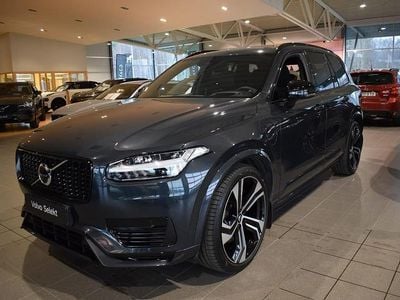 Grå Begagnad 2022 Volvo XC90 Pro SUV | 619 000 kr (Marknadspris)