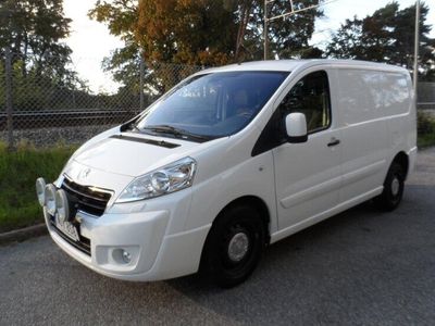 Begagnad Peugeot Expert 128 HK (94 kW) 2015 Vit Van