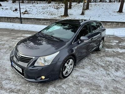 Begagnad Toyota Avensis 150 HK (110 kW) 2010 Kombi