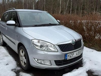 Begagnad Skoda Fabia 75 HK (55 kW) 2012 Kombi