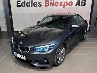 begagnad BMW 230 i Coupé Steptronic M Sport