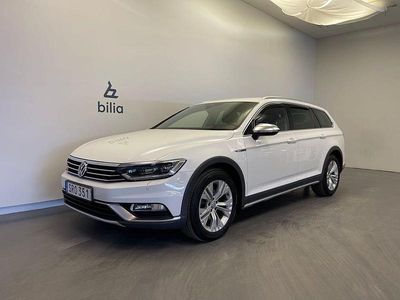 Begagnad VW Passat Alltrack 192 HK (141 kW) 2019 Vit Kombi