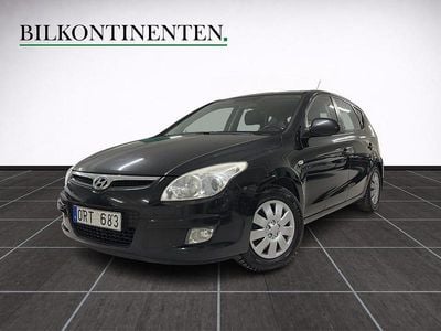 Begagnad Hyundai i30 122 HK (89 kW) 2007 Svart Halvkombi
