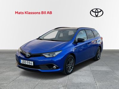 begagnad Toyota Auris 1.8 Elhybrid TouringSports Selection Skinn, MV, GPS