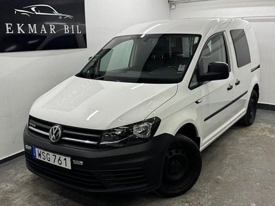 Vit Begagnad 2017 VW Caddy Minibuss | 89 900 kr (Bra pris)