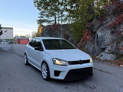 Begagnad VW Polo R 220 HK (161 kW) 2014