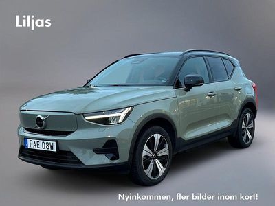 Grön Begagnad 2022 Volvo XC40 Core SUV | 329 000 kr
