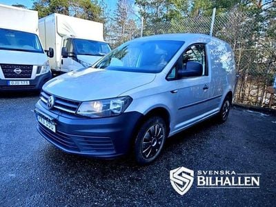 Begagnad VW Caddy S 102 HK (75 kW) 2017 Silver Minibuss