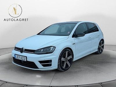 Begagnad VW Golf VII R 301 HK (221 kW) 2016 Vit Halvkombi