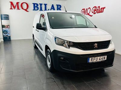 begagnad Peugeot Partner 1.5 BlueHDi 3-Sits Dragkrok Euro 6 102hk