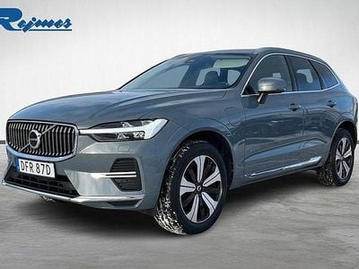 Grå Begagnad 2023 Volvo XC60 Plus SUV | 439 900 kr (Marknadspris)