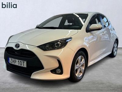 begagnad Toyota Yaris Hybrid 1.5 Active Komfortpaket 5D \"BILIA DAYS\" 2021, Halvkombi