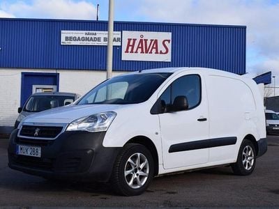 Begagnad Peugeot Partner 99 HK (72 kW) 2015 Vit Minibuss