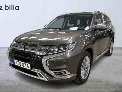Brun Begagnad 2019 Mitsubishi Outlander P-HEV SUV | 169 900 kr (Marknadspris)