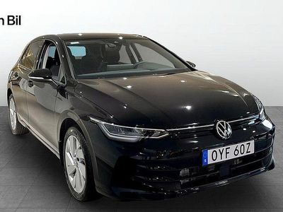 Ny VW Golf VIII Life 150 HK (110 kW) 2025 Svart (grenadilla black metallic) Kombi