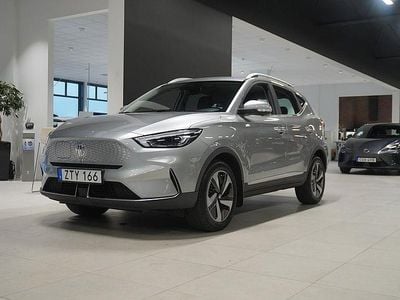 Grå Begagnad 2022 MG ZS Luxury SUV | 219 900 kr (Marknadspris)