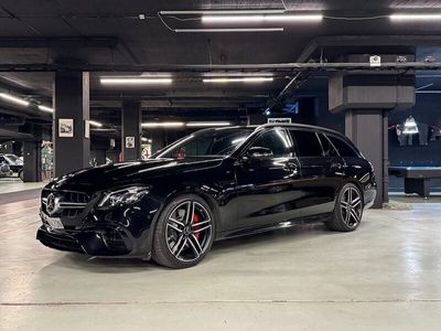 begagnad Mercedes E63S AMG AMGT 4MATIC+ Euro 6