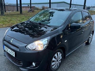 Begagnad Mitsubishi Space Star 80 HK (58 kW) 2015 Halvkombi