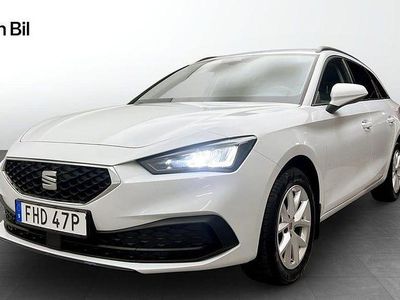 Vit (nevada white metallic) Begagnad 2021 Seat Leon Style Kombi | 203 900 kr (Lite dyr)