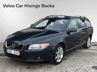 Begagnad Volvo V70 Momentum 165 HK (121 kW) 2012 Grå Kombi