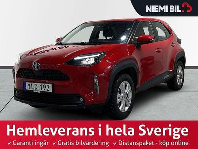 Röd Begagnad 2022 Toyota Yaris Cross SUV | 269 900 kr (Marknadspris)