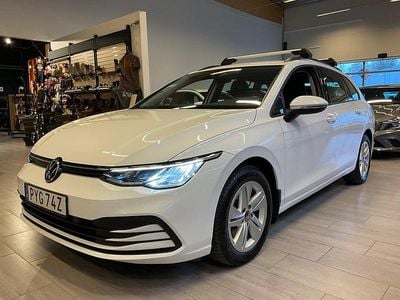 Vit Begagnad 2022 VW Golf VIII S Kombi | 228 000 kr