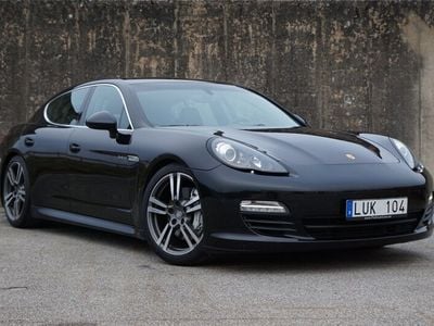 Svart Begagnad 2011 Porsche Panamera S E-Hybrid Sport Sedan | 335 000 kr