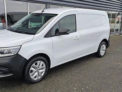 Vit Begagnad 2024 Renault Kangoo Van | 259 000 kr (Marknadspris)