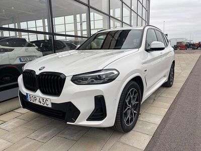 Vit Begagnad 2021 BMW X3 M Sport SUV | 409 900 kr (Dyr)