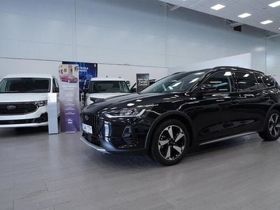 Begagnad Ford Focus Active 125 HK (91 kW) 2023 Svart Kombi