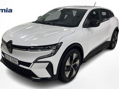 Vit Begagnad 2023 Renault Mégane IV Equilibre Halvkombi | 249 000 kr (Marknadspris)