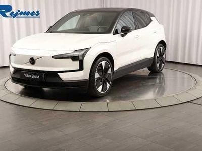 Vit (crystal white metallic) Begagnad 2024 Volvo EX30 Performance SUV | 369 900 kr (Marknadspris)