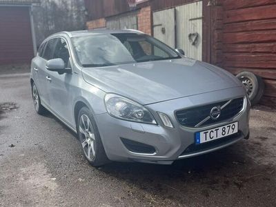 begagnad Volvo V60 D6 AWD, Ny servad!