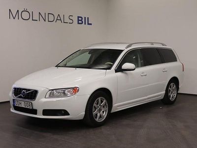 Vit Begagnad 2012 Volvo V70 Summum Kombi | 79 900 kr (Marknadspris)