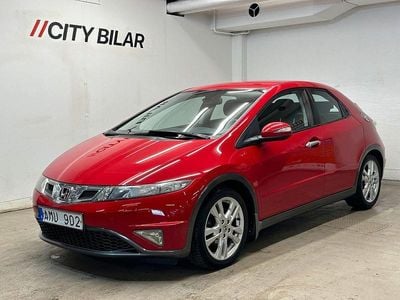 Röd Begagnad 2010 Honda Civic Sport Halvkombi | 99 900 kr (Lite dyr)