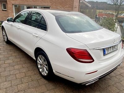 Mercedes E220