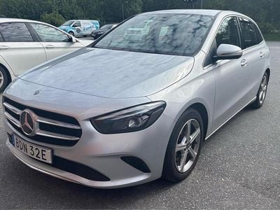 Mercedes B200