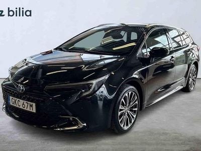 Svart Begagnad 2024 Toyota Corolla Style Kombi | 369 900 kr (Dyr)