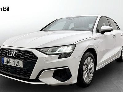 Vit Begagnad 2023 Audi A3 e-tron Halvkombi | 279 000 kr (Superpris)